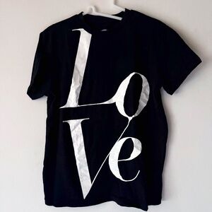 MICHAEL Michael Kors Unisex XS Black Watch Hunger Stop LOVE T-shirt